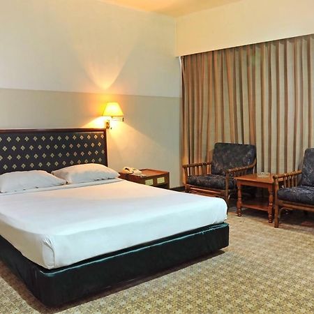 Hotel Banyuwangi Sintera Jakarta Exterior foto
