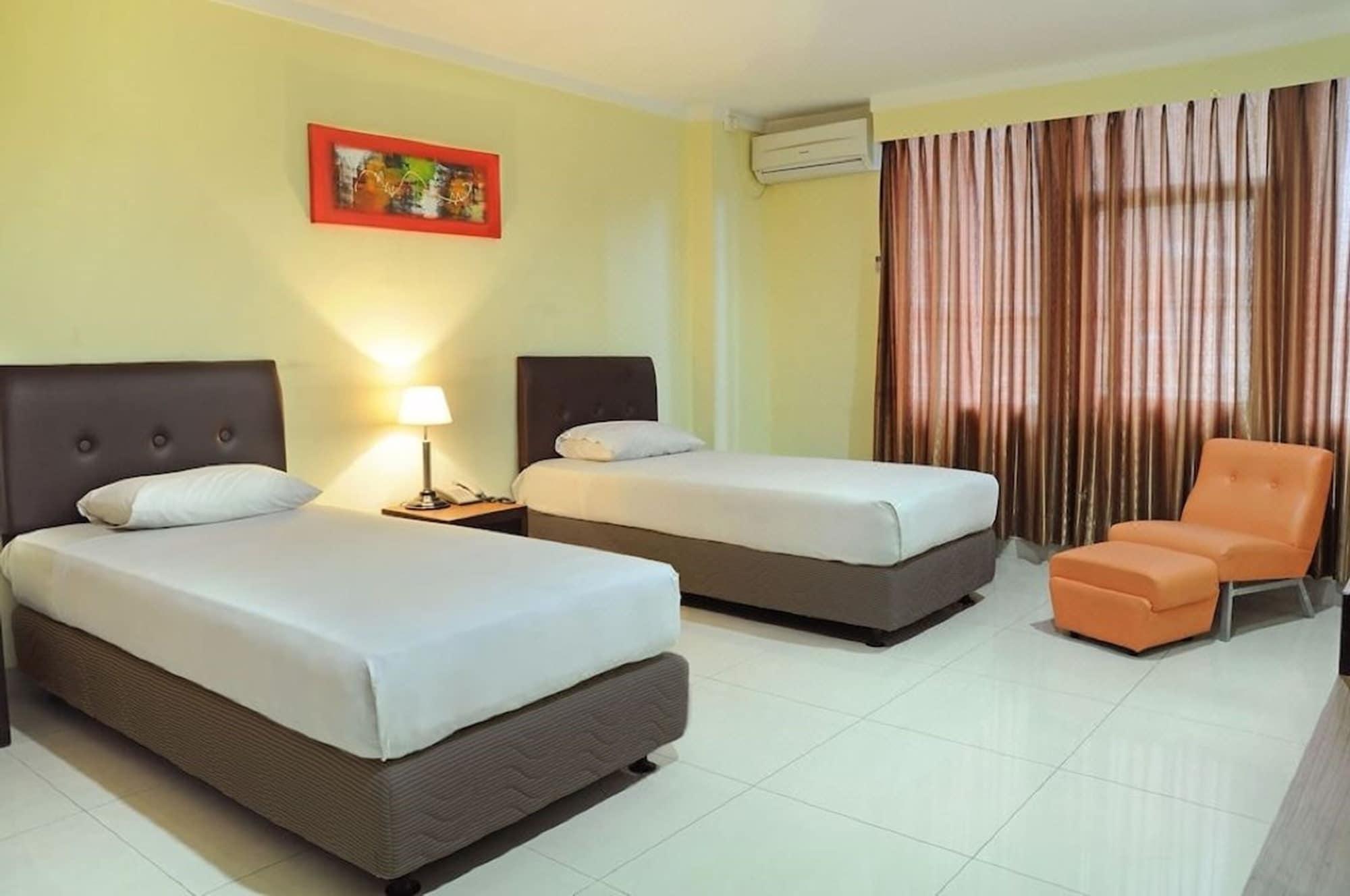 Hotel Banyuwangi Sintera Jakarta Exterior foto